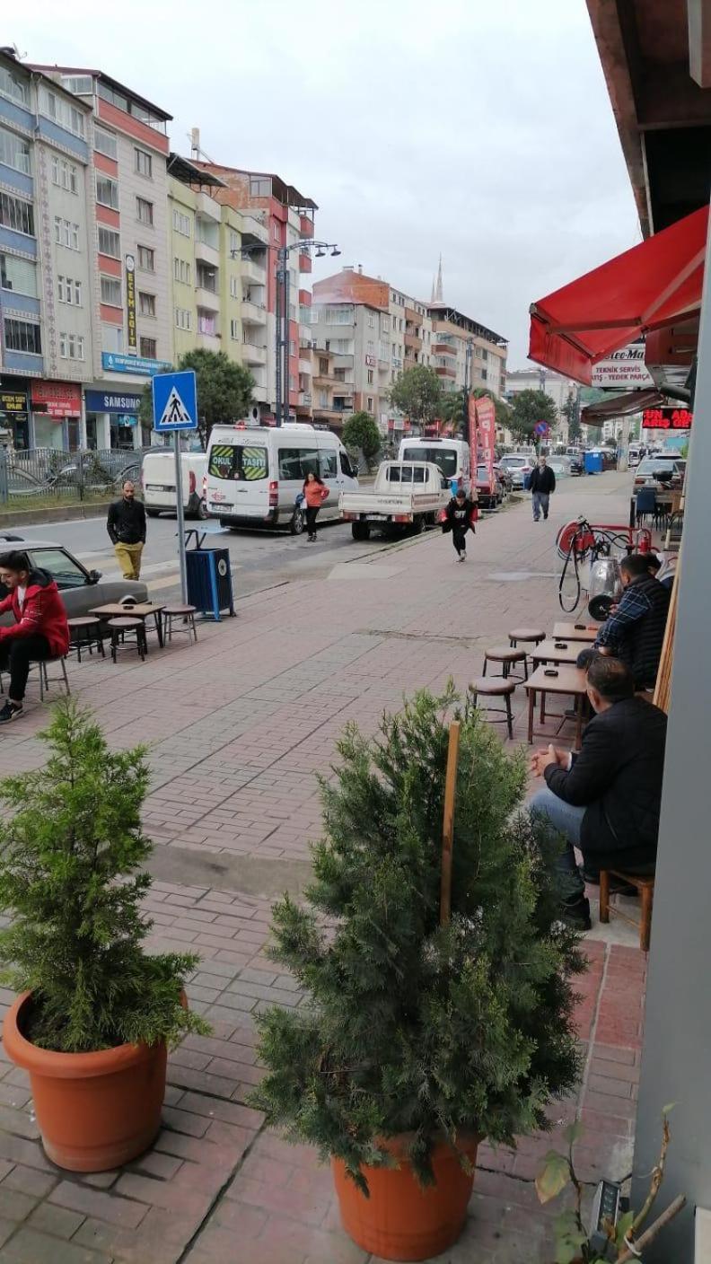 Zingila Apart Yomra Bagian luar foto